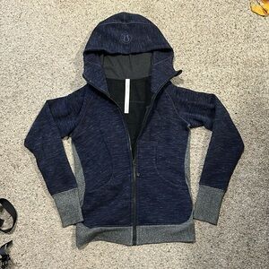 Lululemon Athletica Scuba Hoodie Size 6